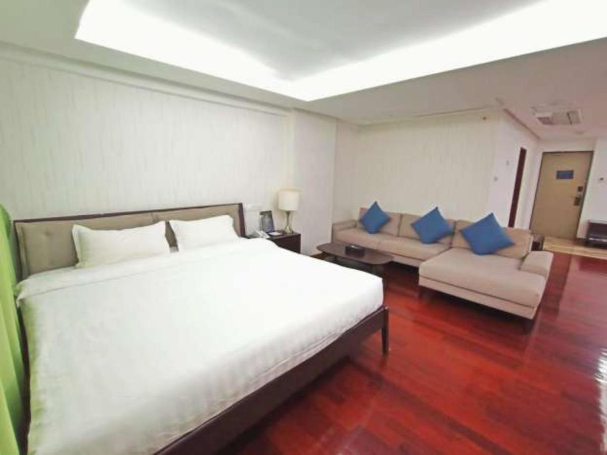 Myanmar Life Hotel Yangon Bagian luar foto