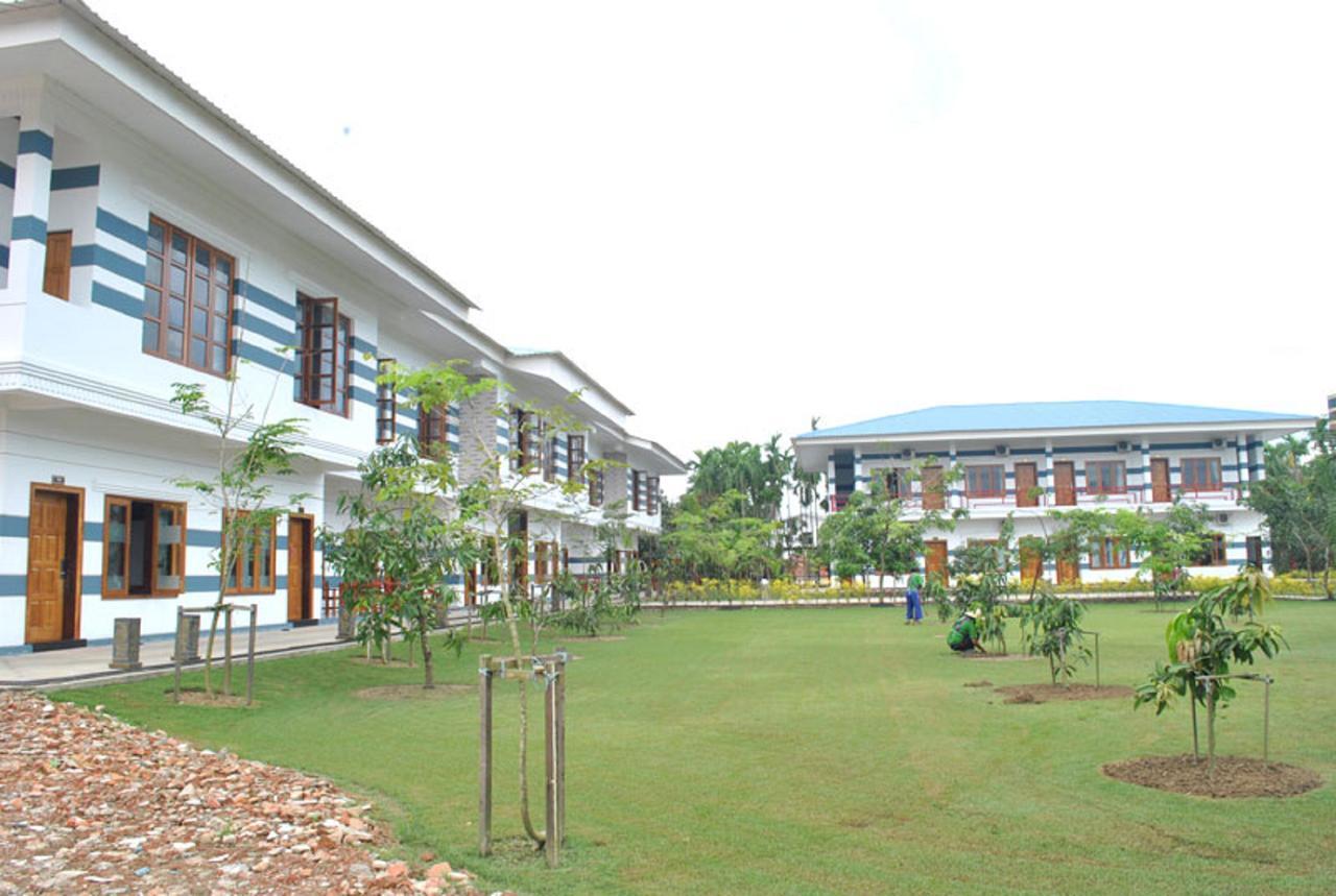 Myanmar Life Hotel Yangon Bagian luar foto