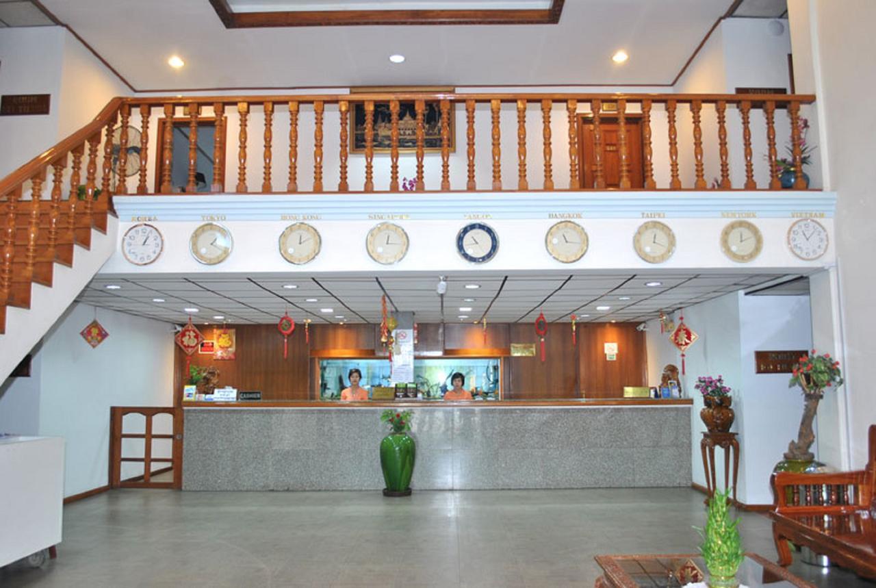 Myanmar Life Hotel Yangon Bagian luar foto